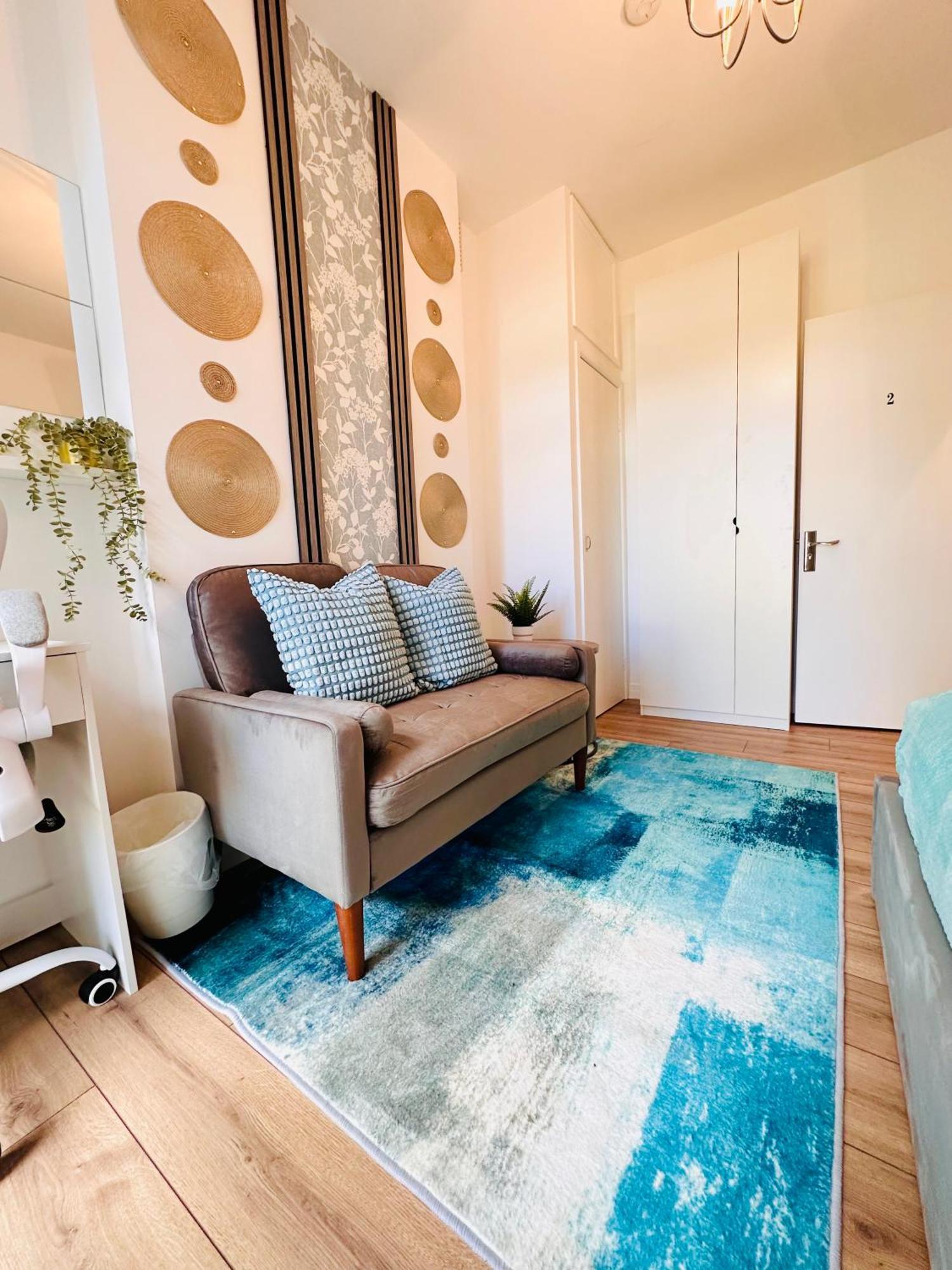 R2 - Elegant Private Room Opposite Queen Elizabeth Hospital - Harborne Birmingham Exterior foto